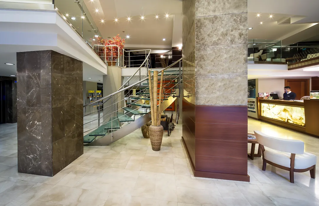 Orka Royal Hotel & Spa-1